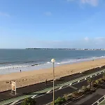Clair Logis, Ravissant T2 - Face - - Lb520-001 La Baule-les-Pins