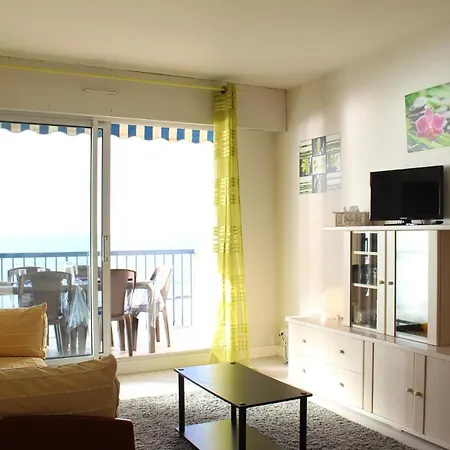 Lb520-001 2 Pieces Traversant Face - 4 Couchages Appartement *