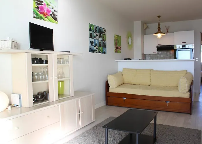 Lb520-001 2 Pieces Traversant Face - 4 Couchages * La Baule-les-Pins